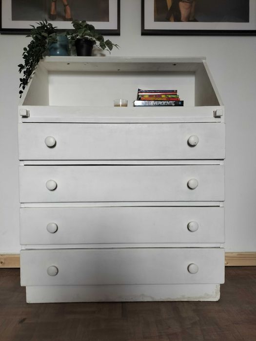 Cómoda/trocador usado