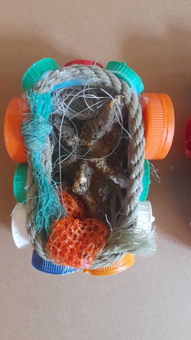 Latas recycladas. Pequenos Quadros para Decoração