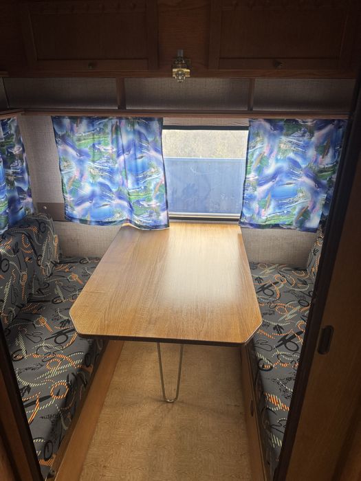 Кемпер дім на колесах