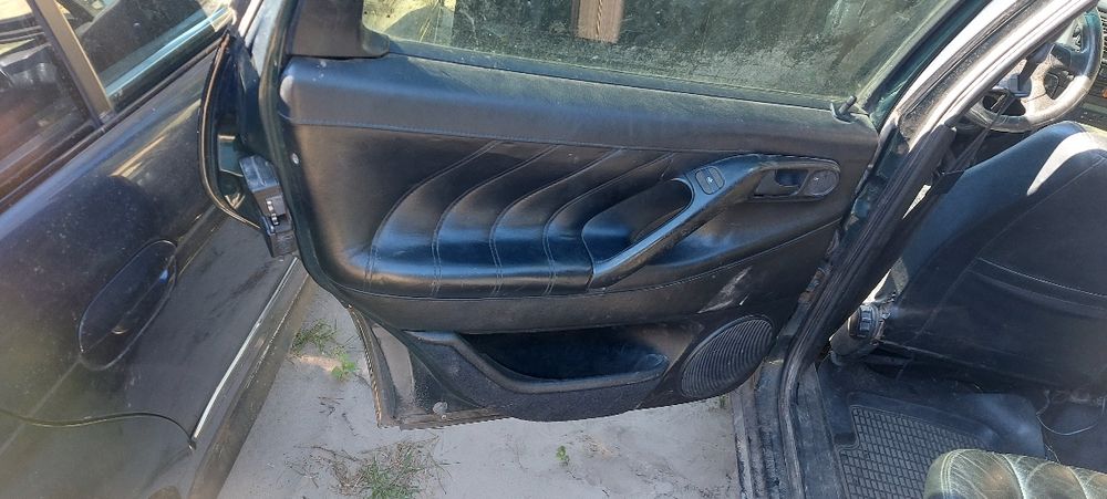 Пассат б4 б3 карти дверей дверные дверние карты кожа тряпка кармани б3