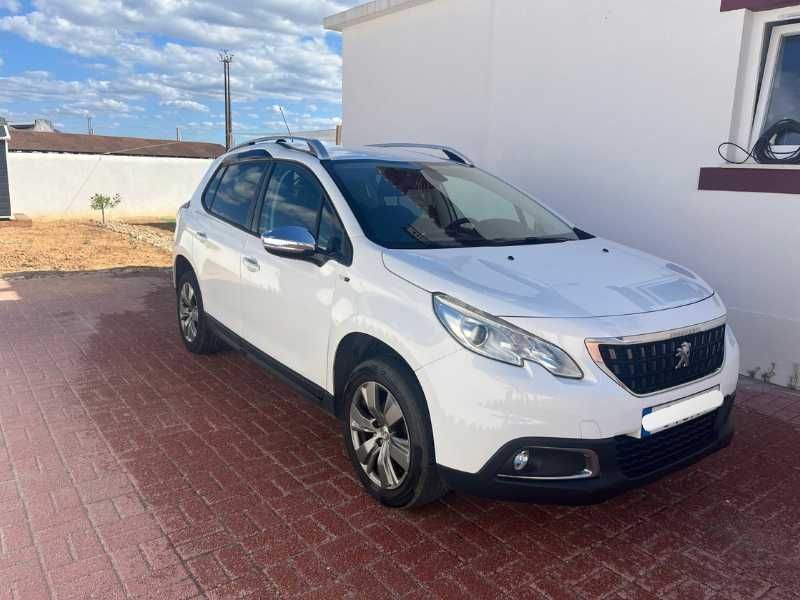 Peugeot 2008 1.2 PureTech Style