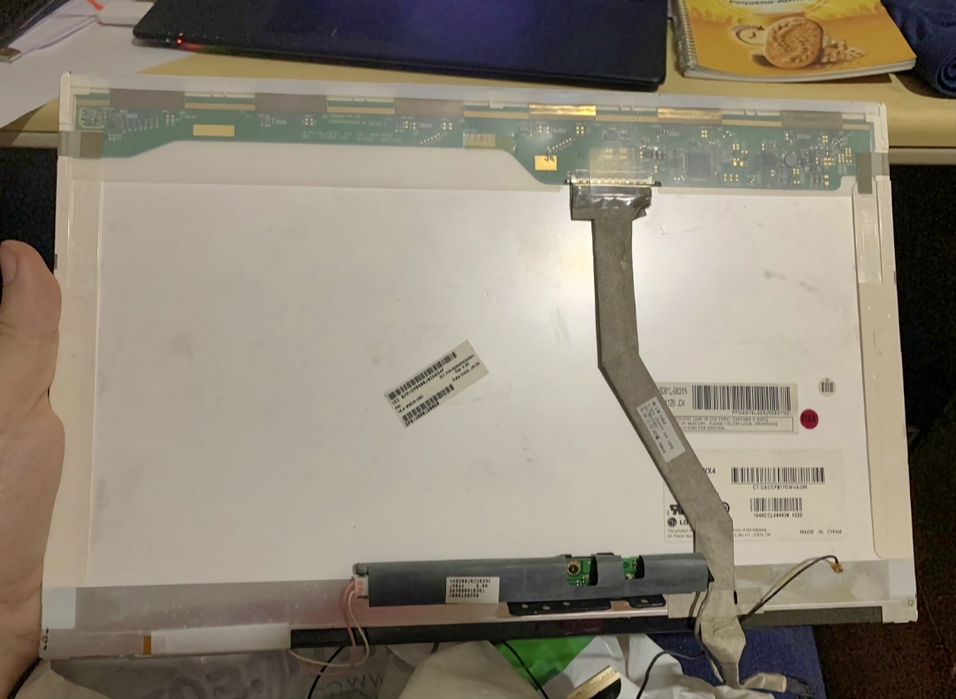 Ecrã para portátil 15.4 WXGA - 1280x800