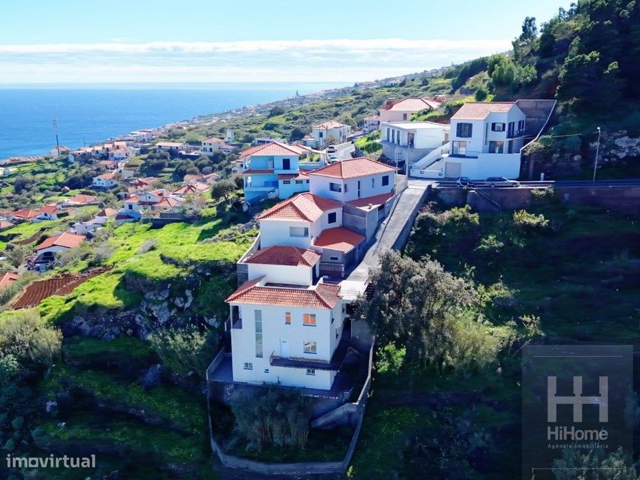 Moradia T5 com Vista Mar para Recuperar