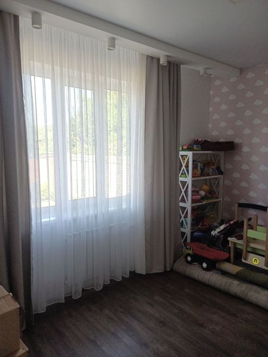 Сучасний будинок з новим ремонтом, 124 м², 12 соток в Чугуєві