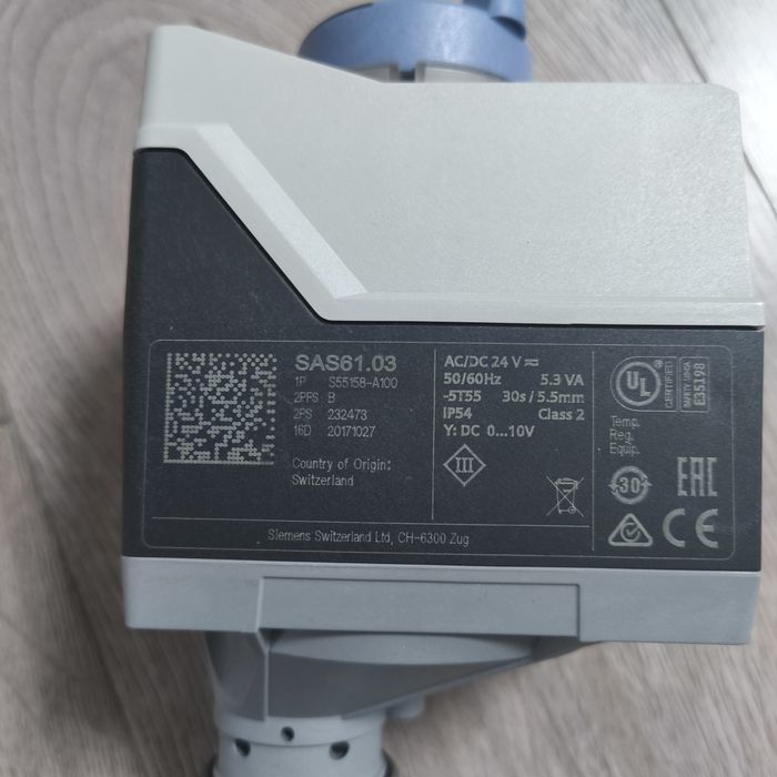 Siłownik zaworu Siemens SAS 61.03 0-10v, 24v AC/DC nowy