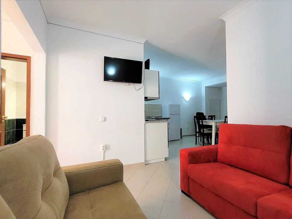 T2 com piscina para férias em Tavira