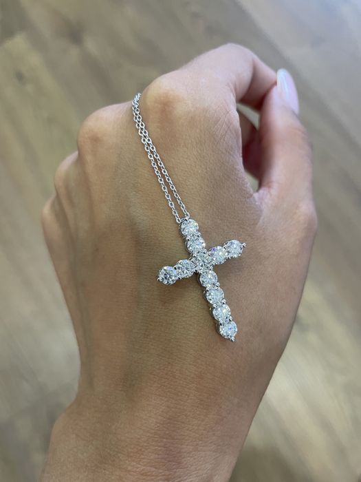 Красивейший крестик с муассанитами 3.30ct серебро 925