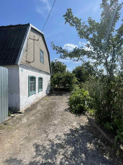 Продам дачу,р-н левого берега.