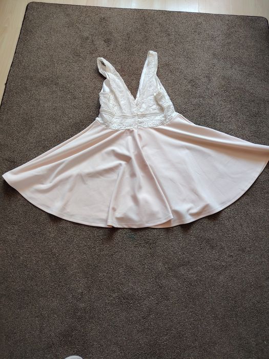 Elegancka Sukienka Damska
