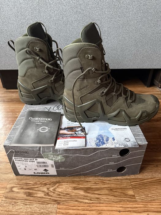 Берці високі Lowa