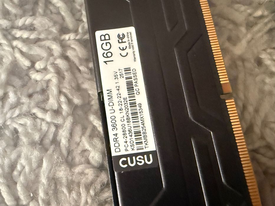 Оперативна памʼять DDR4 Cusu та HyperX
