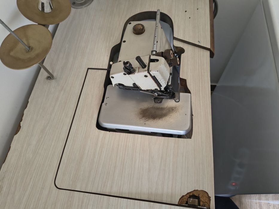 Máquina de costura