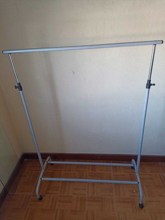 Charriot IKEA de ferro