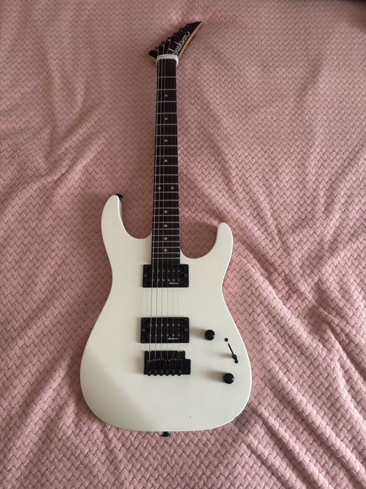 Jackson js11.