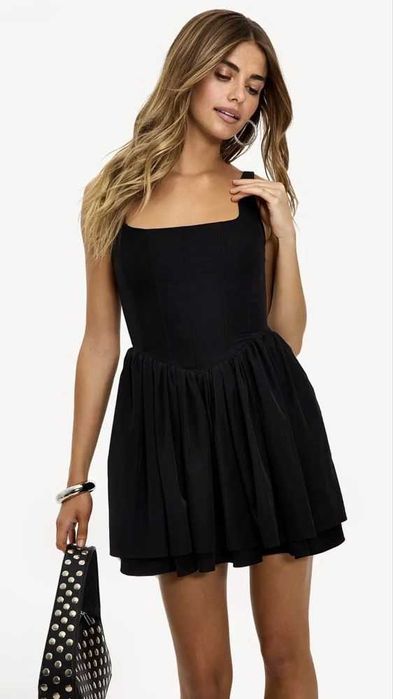 Корсетна сукня loavies