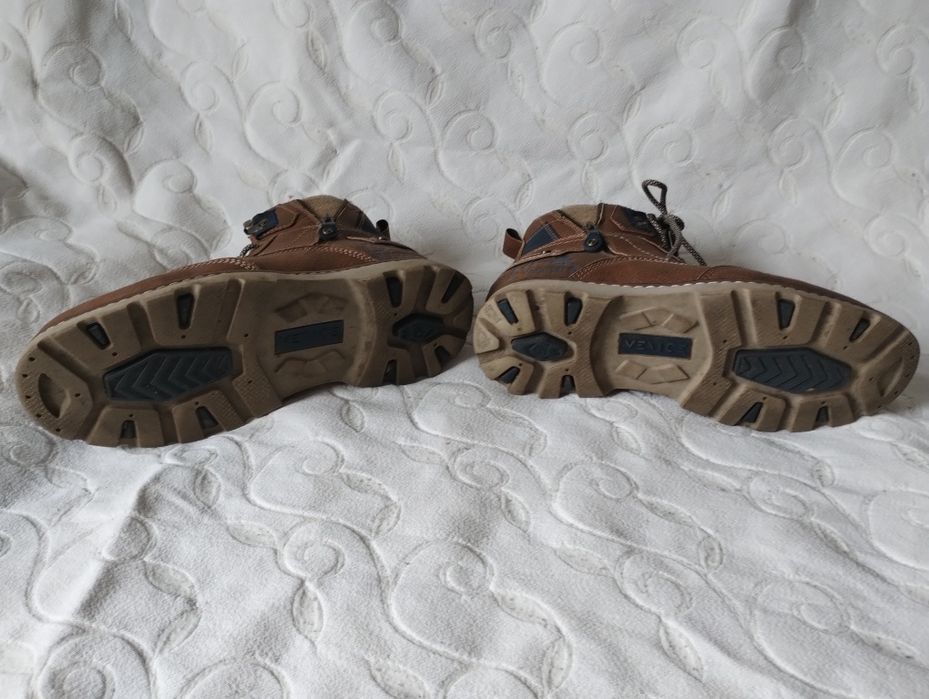 Sprzedam buty zimowe męskie