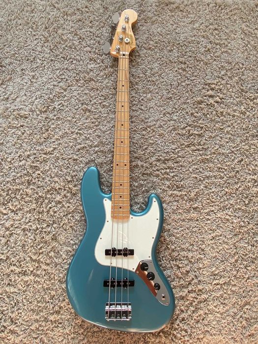 Fender Jazz Bass