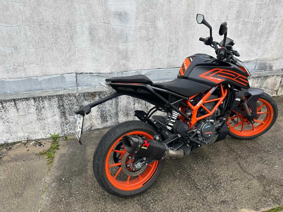 KTM Duke 125 (negociavel)