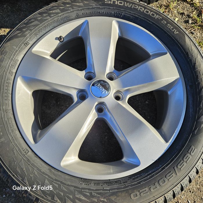 Koła zimowe 265/50/20 Jeep Cherokee WK2 5x127 TPMS 2025r Nowe opony
