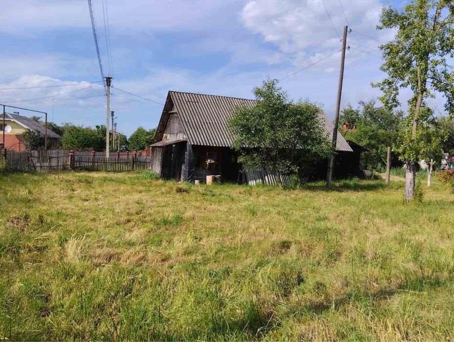 Продається затишний будинок в с.Спас ..