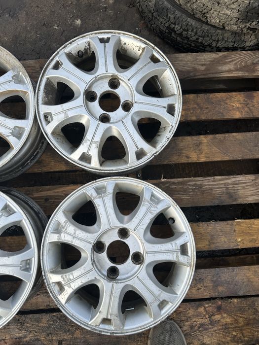 Диски автомобильные легкосплавные р14 4.100