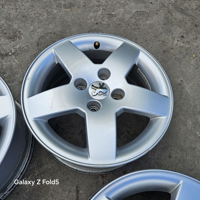 Alufelgi 15 Peugeot 207 Partner 308 Peugeot 307 Peugeot 206 4x108 ET23
