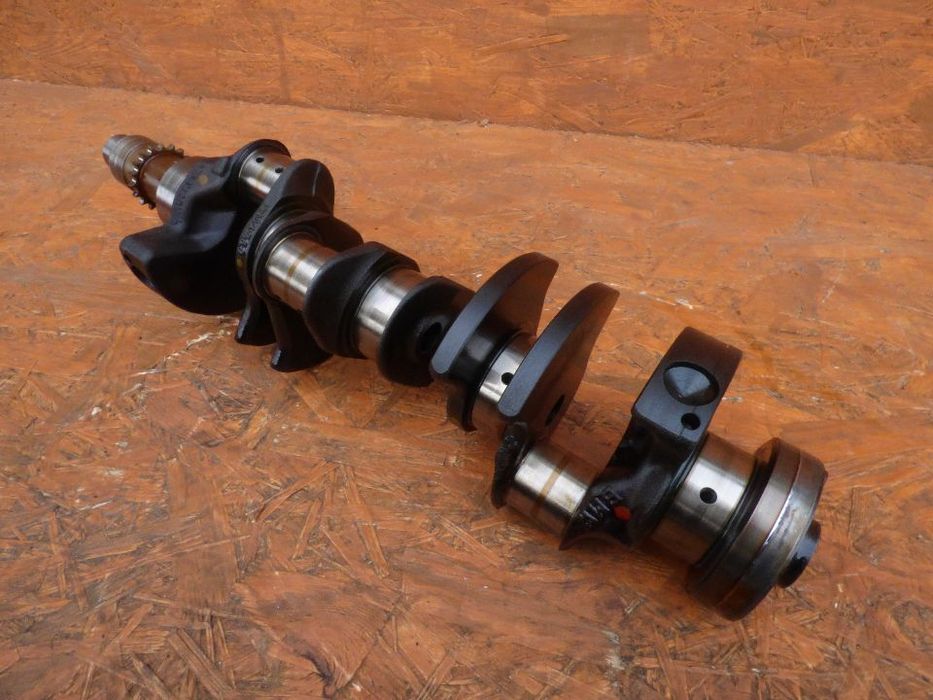 BMW E31 / E38 / E39 / E53 ORYGINALNY Wał korbowy do silnika M62B44TU 2X VANOS C38N2BYH Sprawny w 100% o nr.  11 21 1 745 592 / 1 704 768OEM