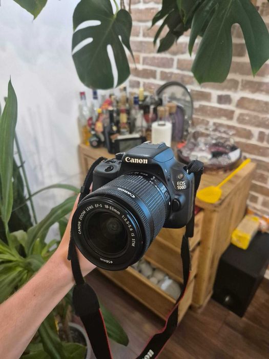 Canon EOS 100D + bateria + ładowarka + torba | 5300 zdjęć | w pełni sprawny