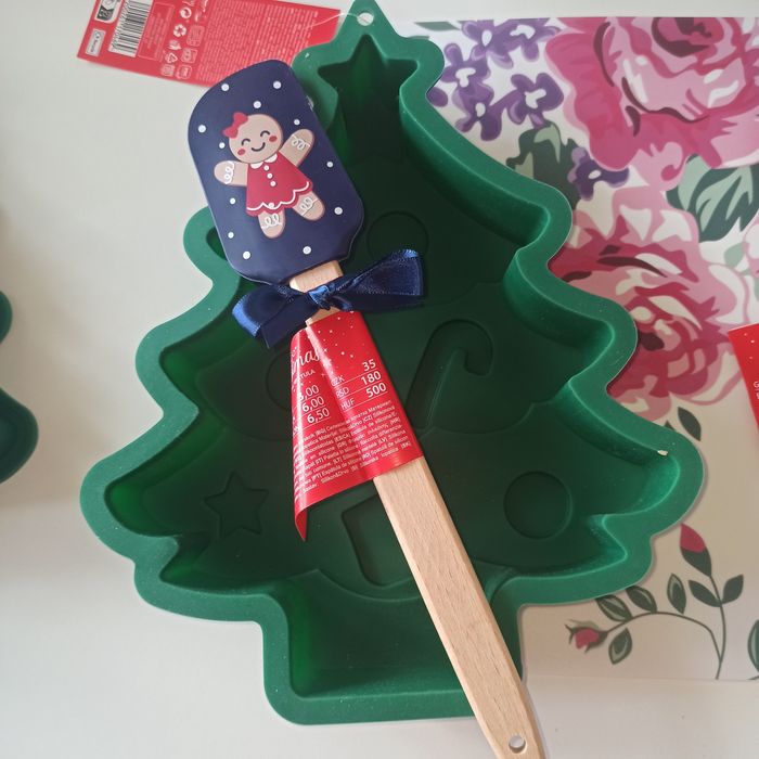 Новий набір + Подарунок! Силіконова харчова форма з лопаткою