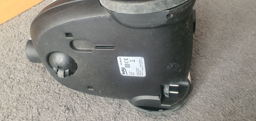 Odkurzacz beko z końcówkami