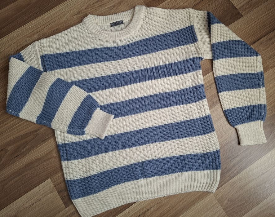 Sweter dla dziewczynki rozm 146/152