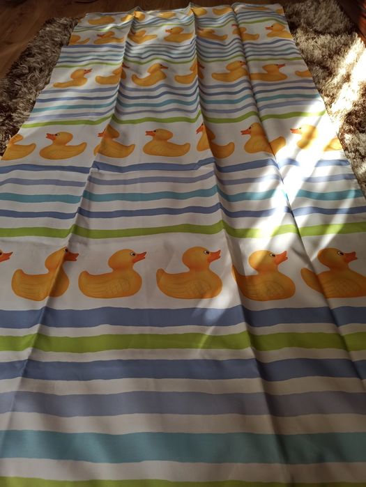 Zasłonka do wanny, zasłonki łazienkowe z kaczuszkami