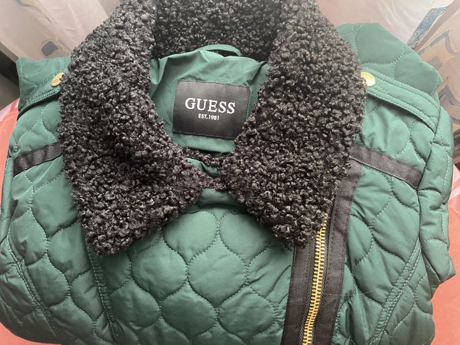 Демісезонна куртка Guess