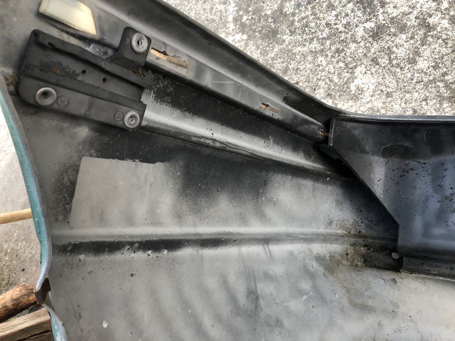 Para-choques trás Rover 214, Rover 216, Rover 218 de 1990 a 1995