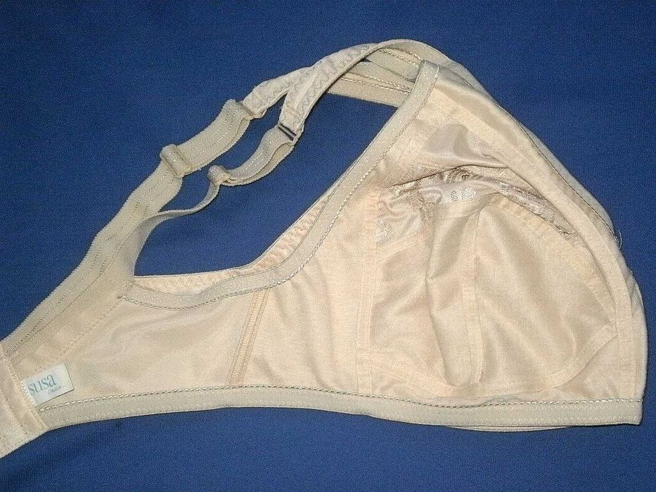 Biustonosz Susa 100 E