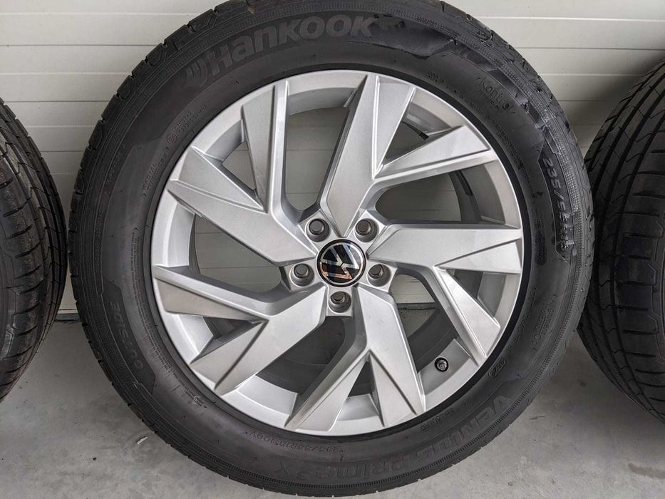 DEMO Koła VW Tiguan 5NA 7Jx18H2 ET43 235/55 R18 Hankook