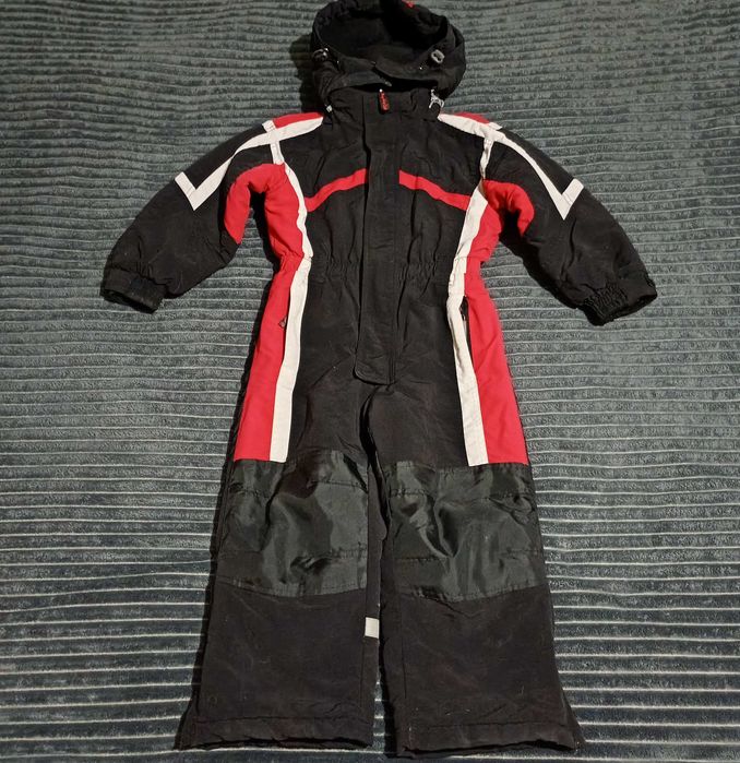 Комбінезон зимовий 116 розмір. Зимний комбинезон для горки.