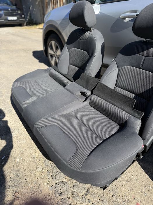 Продам салон Kia Niro