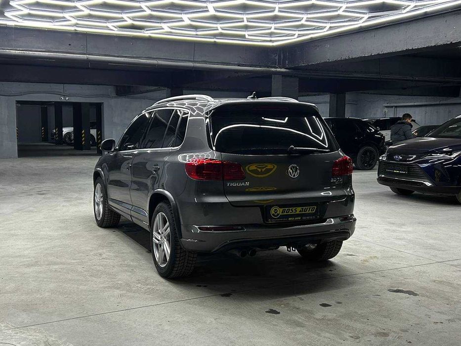 Volkswagen Tiguan 2015
