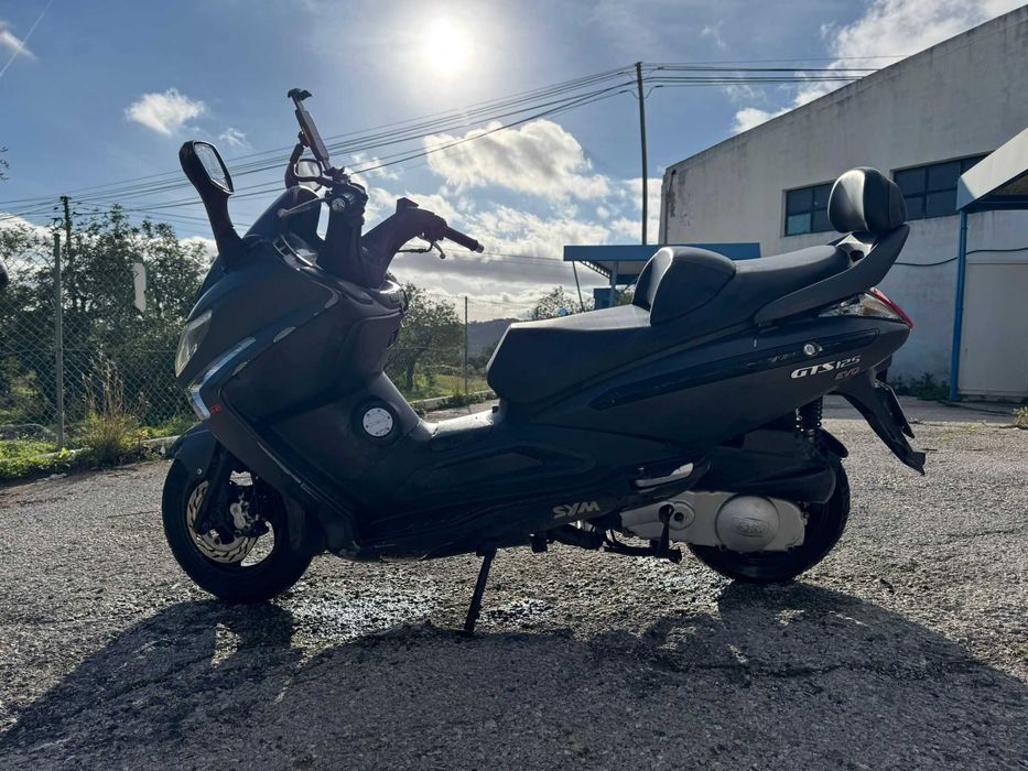 Mota GTS 125 Sym