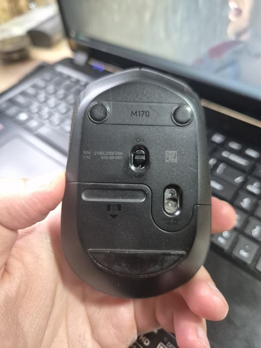 Бездротова комп'ютерна мишка Logitech M170