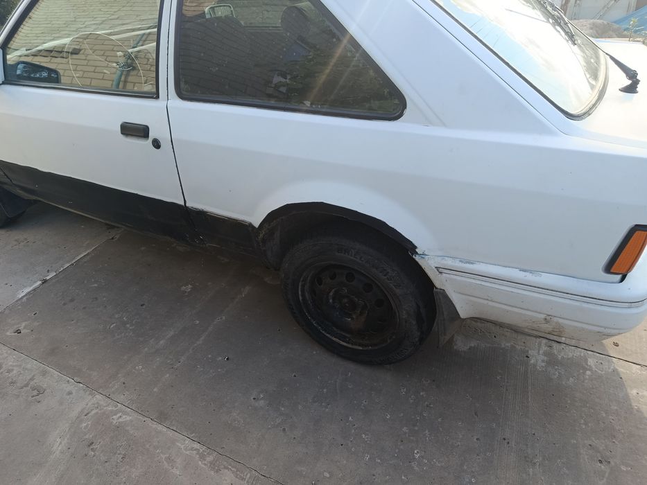 Форд Ескорд 1.3л.