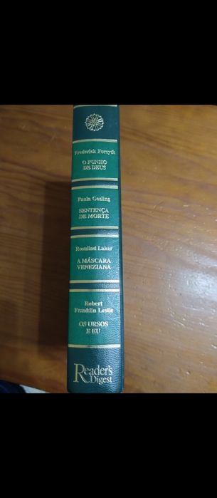 2 volumes Reader's Digest