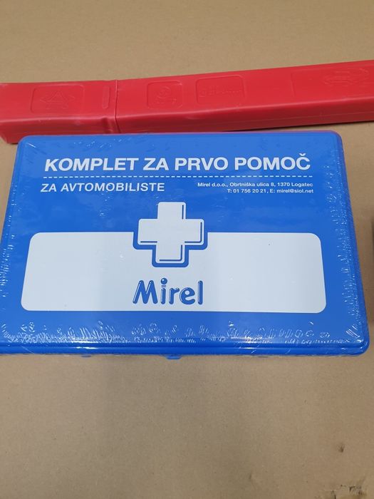 Apteczka Samochodowa renault, skoda,fiat ,volvo różne modele