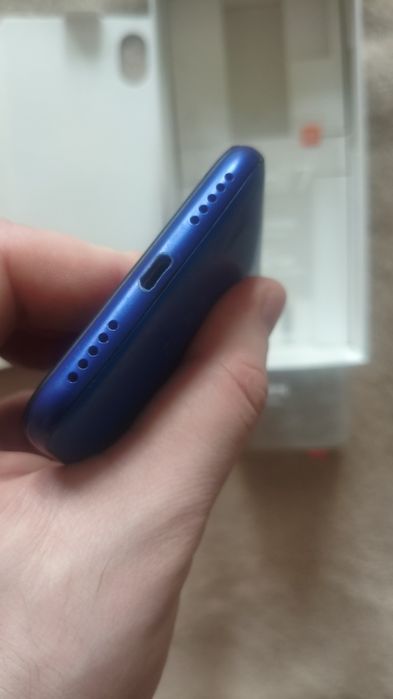 Смартфон Xiaomi Redmi 7