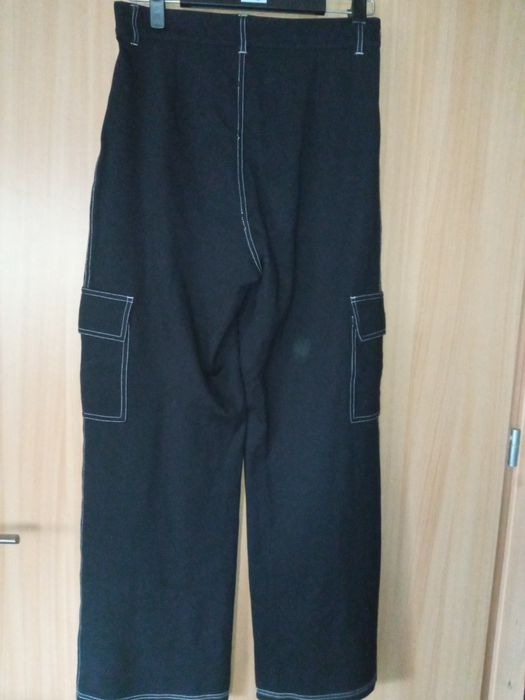 stylowe czarne z przeszyciami