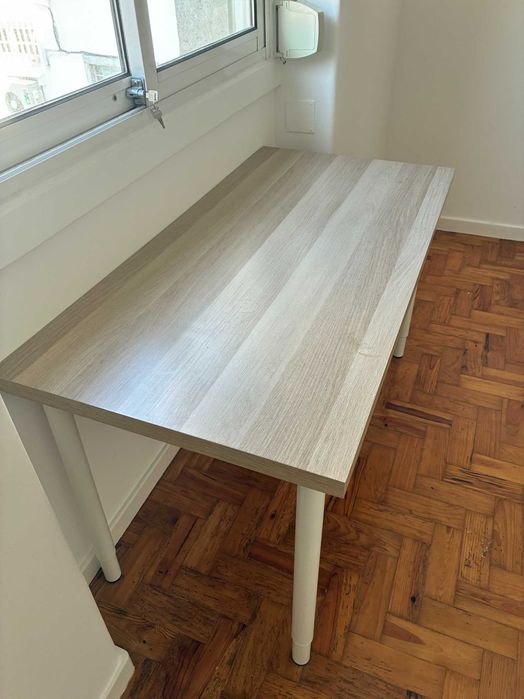 Escritorio Elevable 100 x 60cm