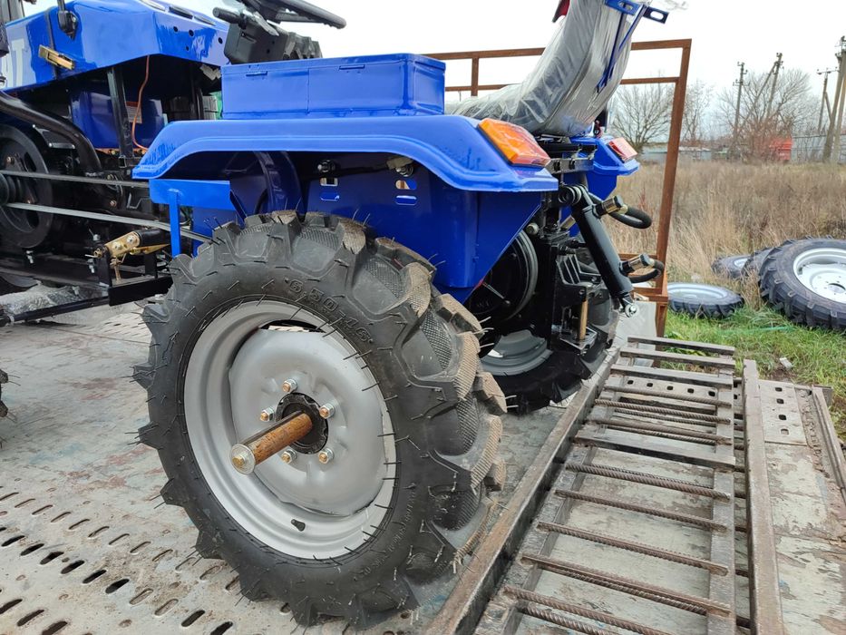 Трактор Булат Т185 Премиум с фрезой и плугом Доставка без предоплаты