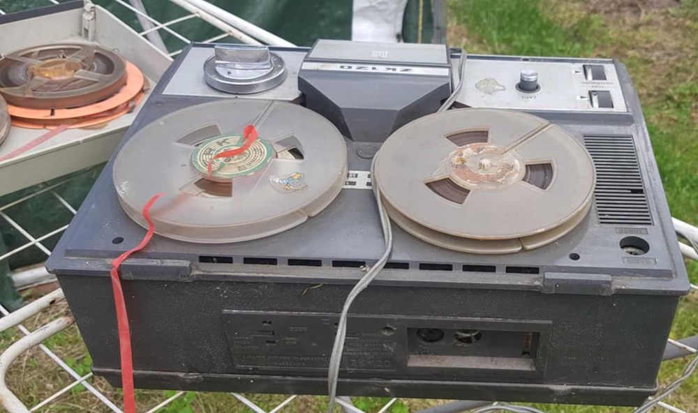 Magnetofon ZK 120 zabytkowy