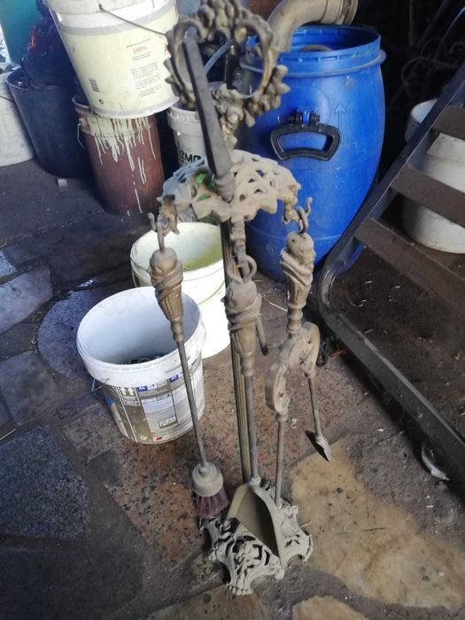 acessorios de lareira em metal